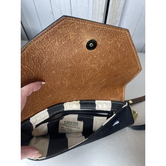 R Riveter Womens Handbag Purse Clutch Black Canvas Brown Leather Distressed - Picture 5 of 11